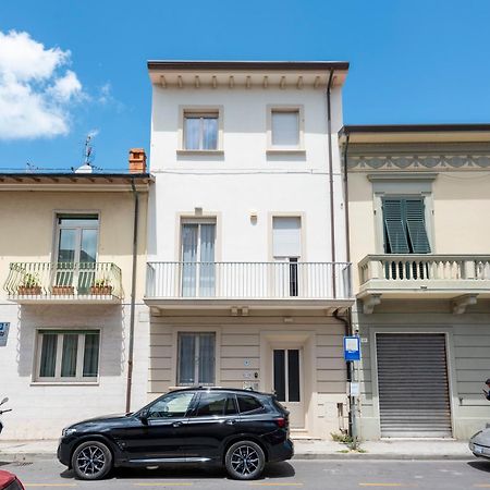 Suite Ondina Viareggio Apartments - Happy Rentals Εξωτερικό φωτογραφία